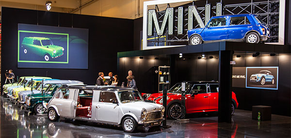 MINI Messestand auf der Techno Classica 2015 in Essen