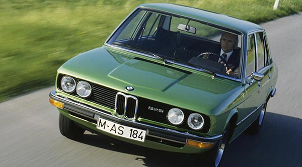 BMW 525 - erste BMW 5er-Generation (Modell E12)