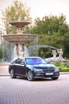 BMW 730d in Imperialblau