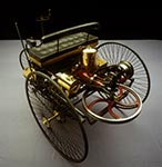 Benz Patent-Motorwagen (1886): das erste Automobil der Welt.