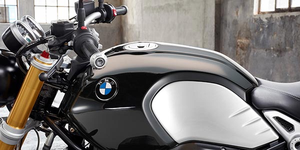 BMW R nineT
