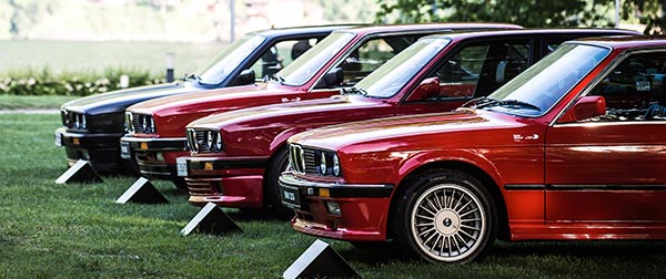 Concorso d'Eleganza Villa d'Este 2016 mit dem Modellen der BMW 3er-Reihe (E30).