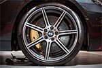 BMW M6 auf orig. BMW M Felgen, mit BMW M Carbon-Keramik-Bremse (8.800 Euro)