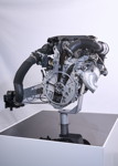 Weiterentwickelter BMW TwinPower Turbo 4-Zylinder Benzinmotor.