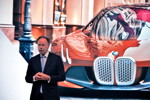 'Iconic Impulses. The BMW Group Future Experience'. Weltpremiere MINI VISION NEXT 100 und Rolls-Royce VISION NEXT 100. Pressekonferenz im Roundhouse in London am 16. Juni 2016. Ian Robertson.