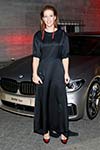 Alexandra Neldel und die neue BMW 5er Limousine bei der 'Berlin Opening Night' 2017 am 8. Februar 2017 während der 67. Internationalen Filmfestspielen in Berlin. 