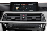 BMW 4er (Facelift 2017), Bordmonitor, Update Navigationssystem, individuell konfigurierbare Kacheloptik