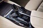 BMW 5er Touring, Mittelkonsole mit Fahr-Erlebnisschalter, Schalthebel, iDrive Touch Controller