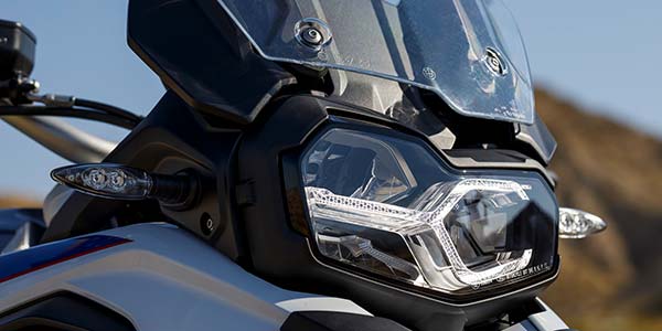 BMW F850 GS, Voll-LED-Scheinwerfer inklusive LED-Tagfahrlicht als Sonderausstattung ab Werk.
