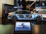 BMW Projection Mapping. Installation in der BMW Welt.