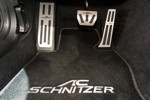 AC Schnitzer ACL2S, mit Alu-Pedalerie und Fussmatte von AC Schnitzer.