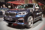 BMW X3 xDrive M40i in der neuen Aussenfarbe Phytonicblau. Der Grundpreis beträgt 66.300,- Euro.