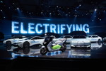 Elektrifizierte BMW-Fahrzeuge bei der BMW Group Pressekonferenz, IAA 2017.