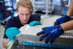 Prototypenbau zuk�nftiger Batteriemodule der f�nften Generation BMW Group E-Antrieb.