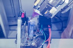 Produktion von Batteriezell-Prototypen zur Weiterentwicklung von Zellchemie, Zelldesign und Build-to-Print-Kompetenz.