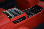 BMW M760Li mit Executive Lounge für max. Komfort im Fond (Mehrpreis in Deutschland 7.090,- Euro)