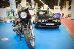 Retro Classics Cologne 2017: BMW Motorrad R75/6 und BMW 535i (E34) auf dem Stand vom BMW Club Mobile Classic e.V.