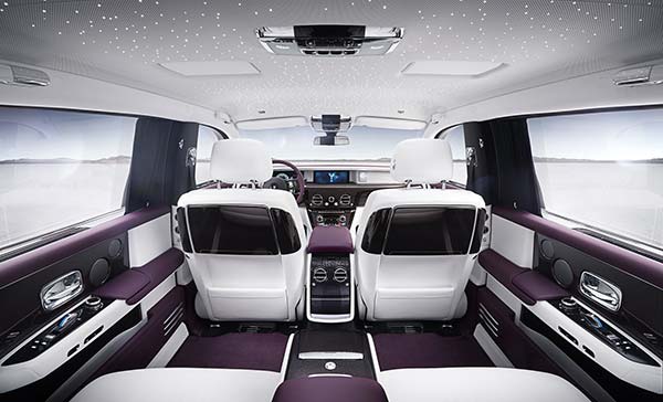 Zum Wohlfühlen: der neue Rolls-Royce Phantom mit feinstem Leder, Sternenhimel und Multimedia-System.