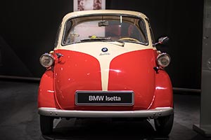 BMW Isetta 250 Standard von Willi Unfried, ausgesetllt vom BMW Isetta Club e. V., Techno Classica 2017