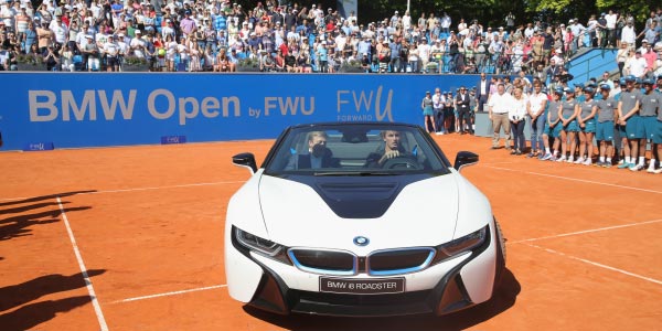BMW Open by FWU, Oliver Zipse (Mitglied des Vorstands der BMW AG), Alexander Zverev, BMW i8 Roadster.