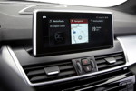 BMW 2er Active Tourer (Facelift 2018), iDrive-System der neuesten Generation (bereits ab 7/2017).