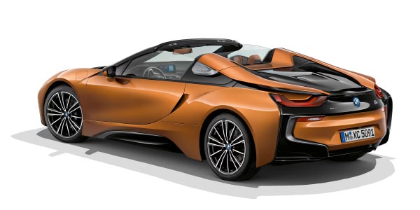 BMW i8 Roadster mit dem neuen Aerodynamik-Paket.