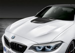 BMW M2 Competition mit BMW M Performance Parts, Motorhaube Carbon, Frontsplitter Carbon, Frontziergitter Carbon, Folierung Motorsport, Fahrzeugdach Carbon.