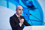 Dr. Nicolas Peter (Mitglied des Vorstands der BMW AG, Finanzen)