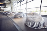 Feierliche Auslieferung von 18 der ersten BMW i8 Roadster in der streng limitierten First Edition an den internationalen BMW i8 Club e.V.