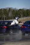 BMW M5 Betankung während der Fahrt, also während des Driftens.