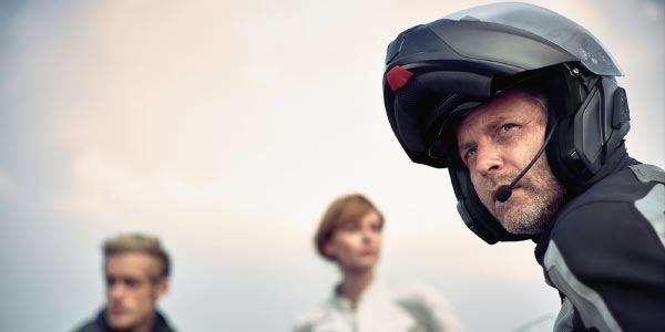BMW Motorrad prsentiert digitales Zubehr. Neues Kommunikationssystem fr BMW Motorrad Helm System 7 Carbon. 