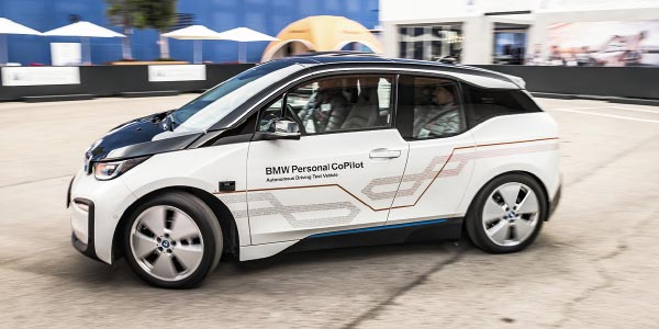 BMW auf dem Mobile World Congress 2018 in Barcelona: Personal CoPilot.