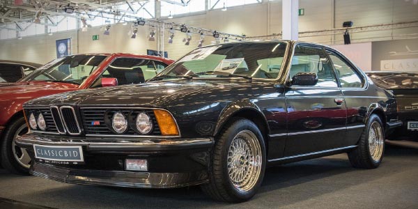 Retro Classics Cologne 2018, Classicbid Auktion: BMW M635 CSi (E24) in schwarz-metallic