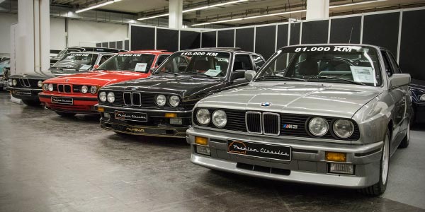 BMW M3 (E30), BMW Alpina B6 2.8 (E30), BMW M5 (E34) und BMW 528i (E28)