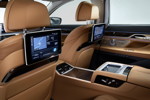 BMW 750Li xDrive (G12 LCI), Fond mit Fond Entertainment Experience und Executive Lounge