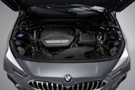 BMW 220d, Modell M Sport, Storm Bay Metallic, 3-Zylinder-Motor mit 140 PS