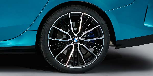 BMW M235i xDrive, Snapper Rocks Blue Metallic, 19 Zoll Felge Styling 552 M