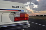 BMW 530 MLE, Typ-Bezeichnung und M-Streifen am Heck