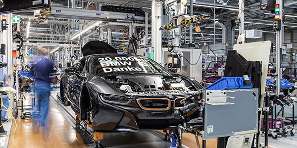 BMW i8 Roadster, Montage im BMW Group Werk Leipzig