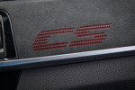Der neue BMW M 2 CS, CS-Logo auf der Beifahrerseite.
