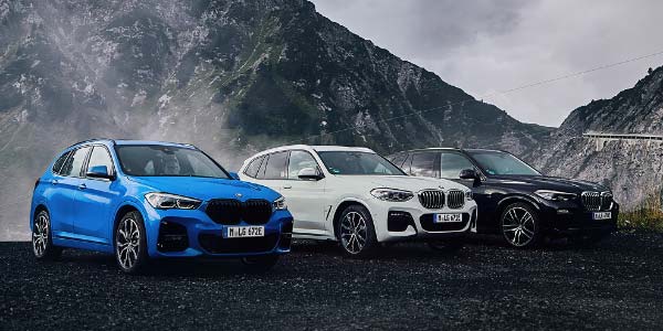 Der neue BMW X1 xDrive25e, der neue BMW X3 xDrive30e und der neue BMW X5 xDrive45e.