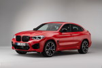 Der neue BMW X4 M Competition in exklusiver Aussenfarbe Toronto rot metallic.