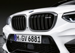 Der neue BMW X4 M mit M Performance Parts mit Frontziergitter Carbon und Air Breather Carbon.