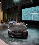 BMW Welt - Neue Ausstellungsflaeche für die Spitzenmodelle, hier BMW 8er Cabrio (G14)
