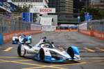 ABB FIA Formula E Championship, Hongkong. Alexander Sims (GBR) im BMW iFE.18 #27 und Antnio Flix da Costa (POR) im BMW iFE.18 #28.