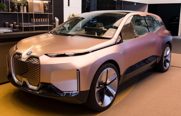 BMW iNext, hier auf der IAA 2019 in Frankfurt