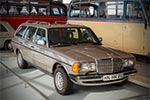 Mercedes-Benz 300 TD, das erste T-Modell, vorgestellt in 1977. T für 'Touristik' und 'Transport'. 5-Zyl., 65 kW, vmax: 155 km/h, Stückzahl: 36.874.