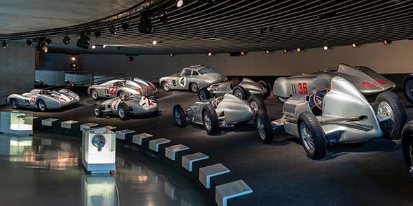 Mercedes-Benz Museum Stuttgart, Mythos 7: Rennen und Rekorde