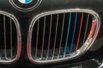 BMW Z3 M roadster, BMW Niere mit Streifen in M Farben