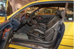 BMW Alpina B12 5,7 (Modell E31), Innenraum mit Sportsitzen, Alpina Dekor in den Sitzen und Fußmatten